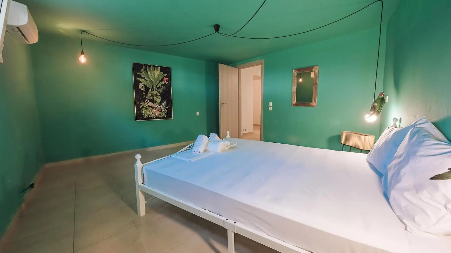 Beach Front Villa Toroni
