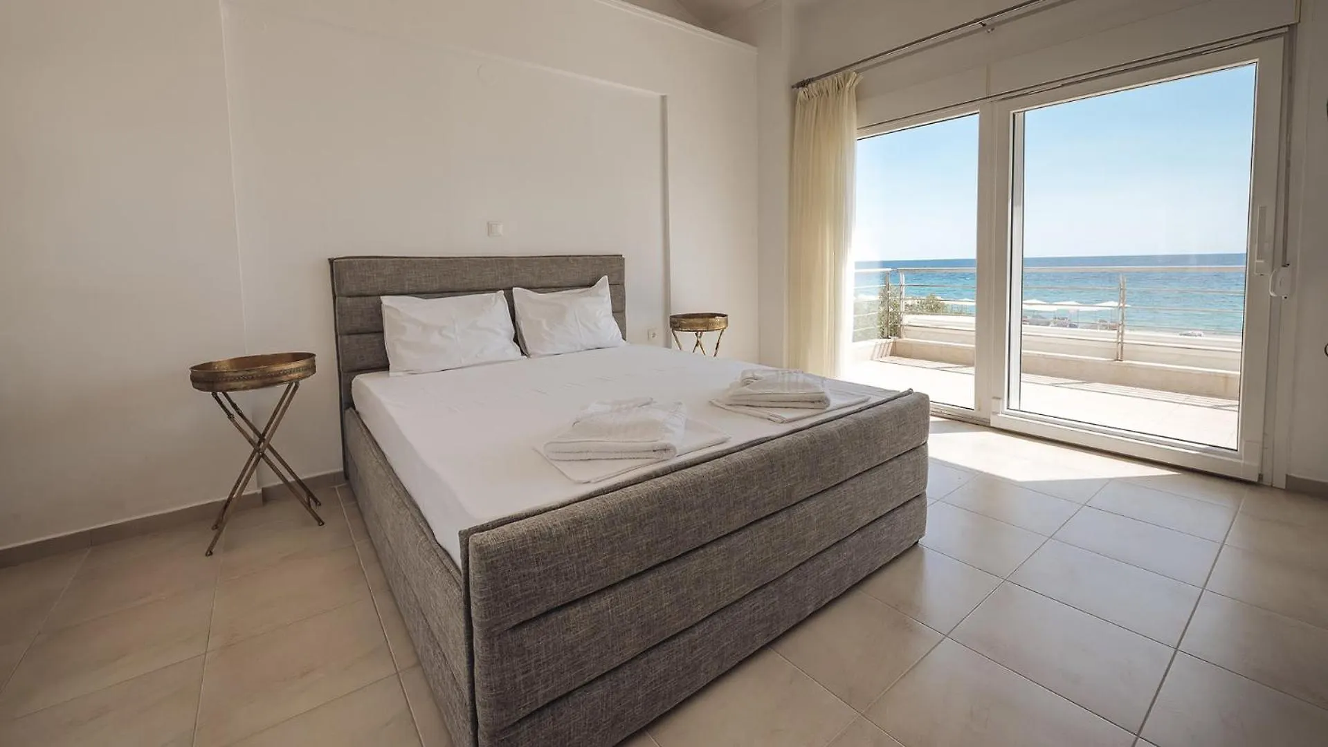 Beach Front Villa Toroni 0*,  Griekenland