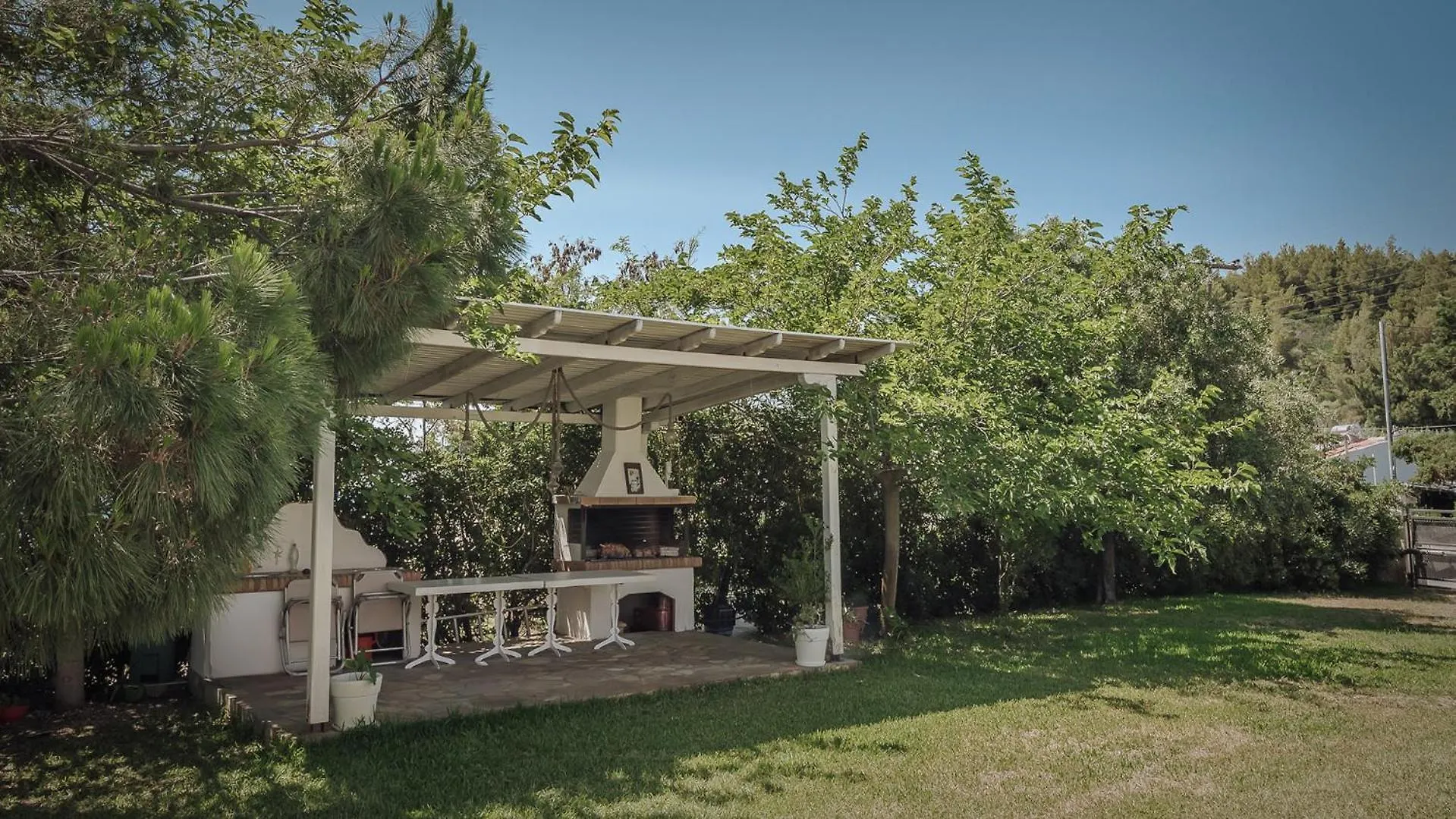 Beach Front Villa Toroni