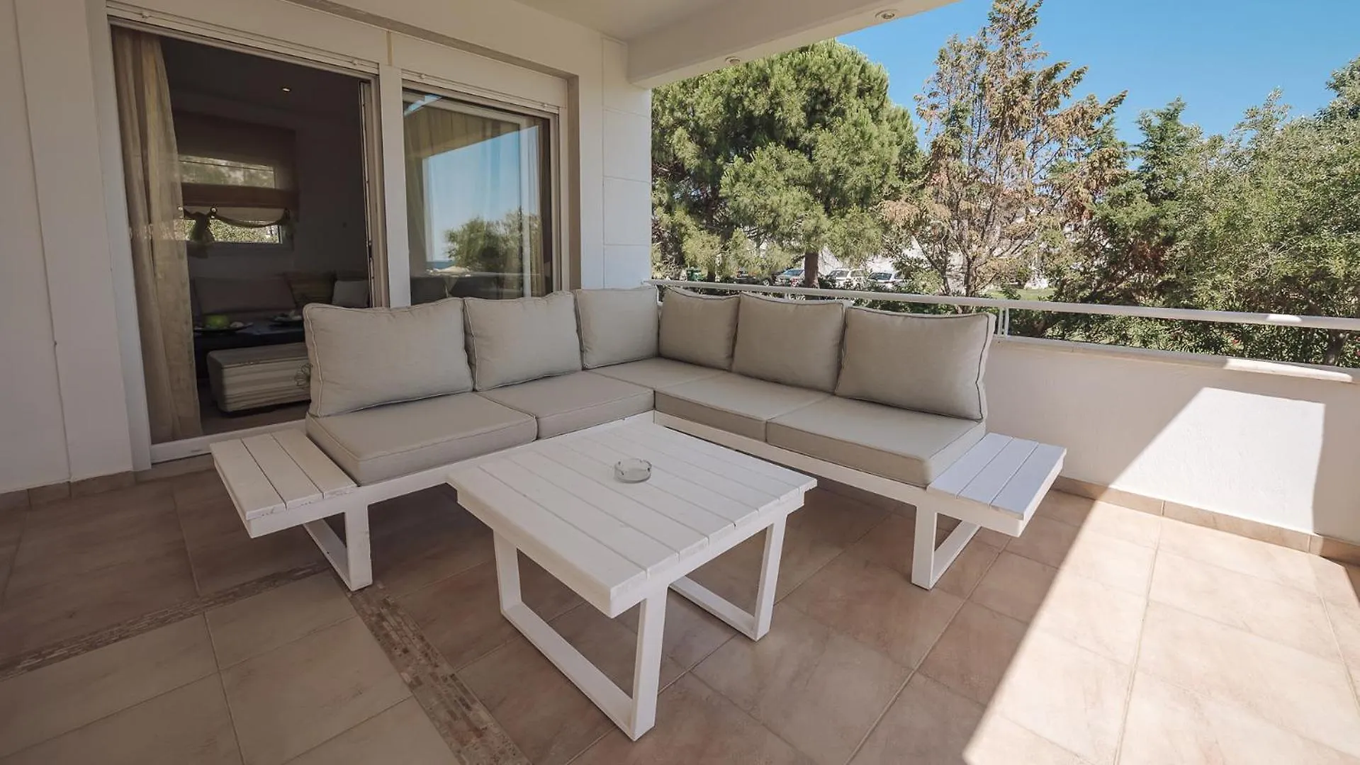Beach Front Villa Toróni